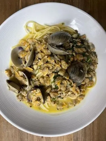 Linguine with Clam Sauce