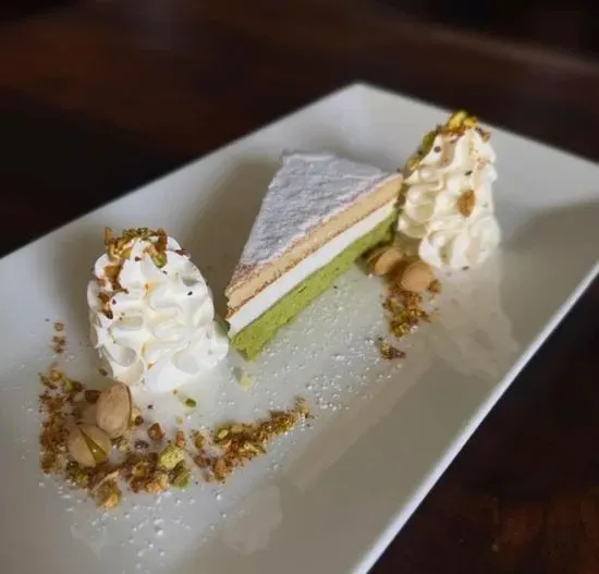 PISTACHIO CAKE