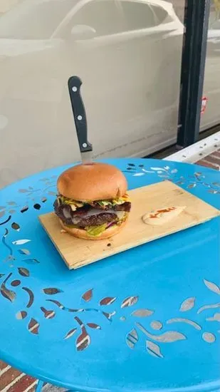 Chino Taino Burger