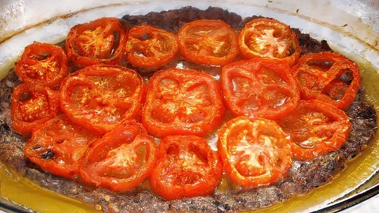 Baked Kafta with Tom Platter