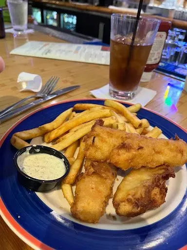 LANDSHARK® FISH & CHIPS