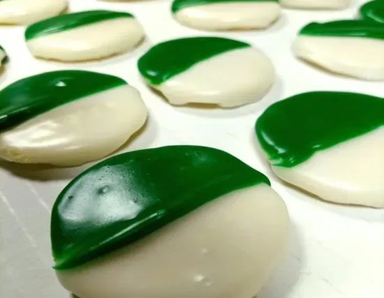 Green & White Cookies (pound)