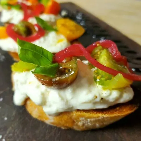 BRUSCHETTA CAPRESE
