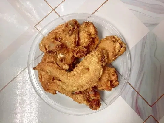 Fried Chicken Wings (4 Pieces)/炸鸡翅