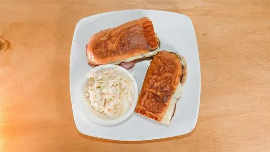 El Cubano (Half)