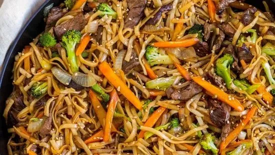 33. Beef Lo Mein