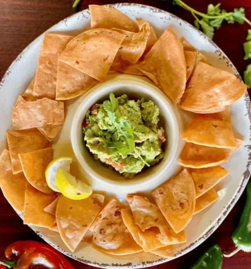 Large Guacamole with chips