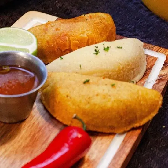 Empanada de Queso - Cheese Empanada