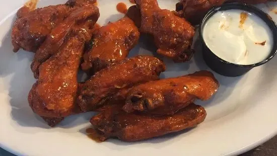 8 Wings