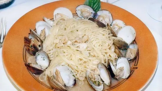 Linguine Alla Vongole Bianche O Rosse