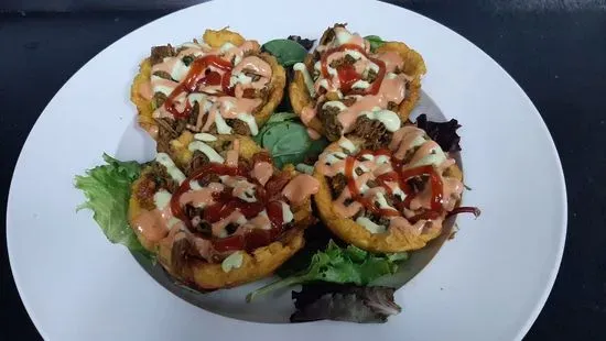 Beef tostones