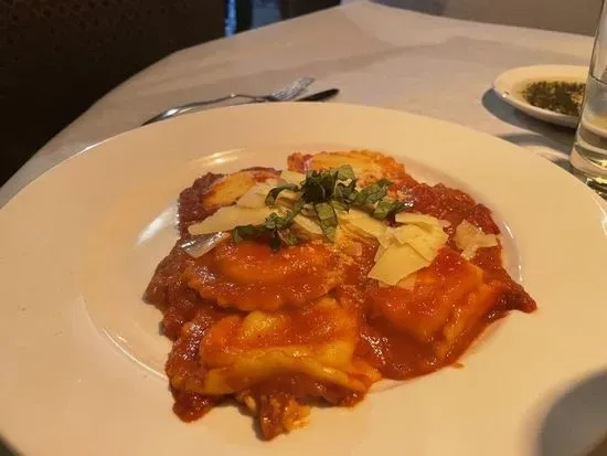 Cheese Ravioli Pomodoro