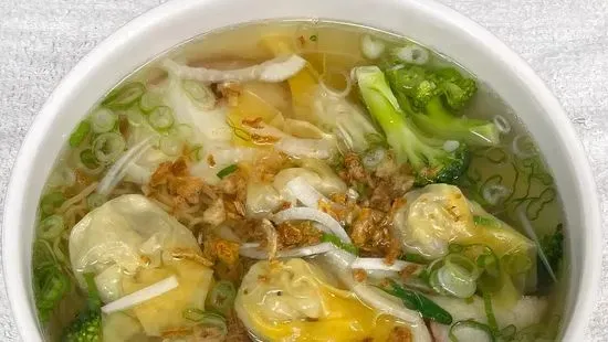 11a. Wonton Soup And Roast Pork Rice  Noodle Soup / Hoành Thánh Soup