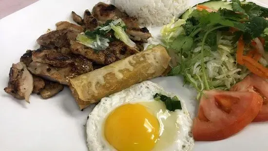 22a. Steam rice w/charbroiled BBQ meat w/egg roll & easy egg