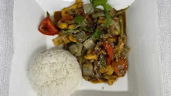 24b. spicy lemongrass chicken w/ steam rice