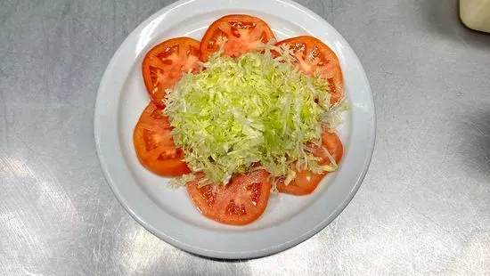 Ensalada de Lechuga y Tomate / Lettuce & Tomato