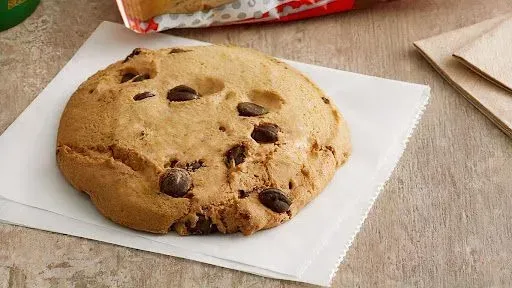 Chocolate Chip Cookie