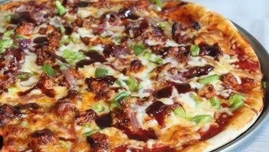 Large BBQ Chicken Pizza