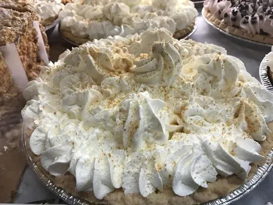 BANANA CREAM PIE