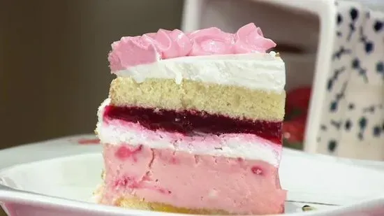 STRAWBERRY MIKE HIGH CHEESECAKE