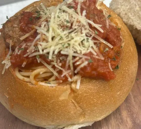 Bread Bowl Spaghetti