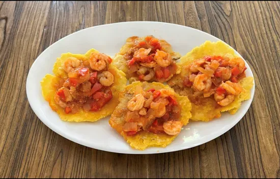 Tostones Shrimp Creole