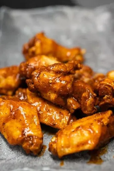 10 Bone-In Naked Wings