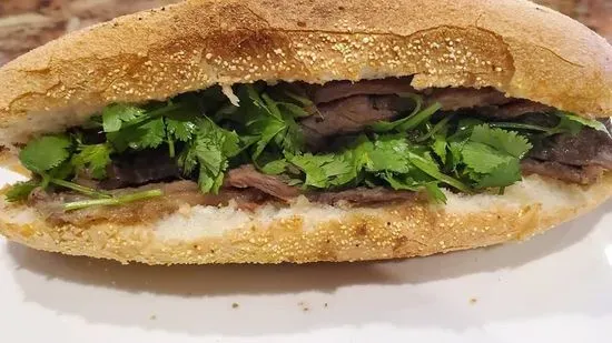 03. Bánh Mì - Vietnamese Sandwich