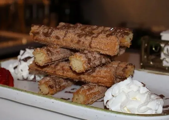 Churros with Nutella Drizzle