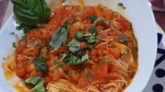 Capellini al "Pomodoro e Basilico"