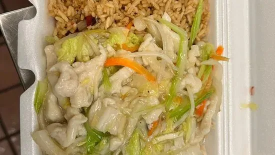C19. Chicken Chow Mein