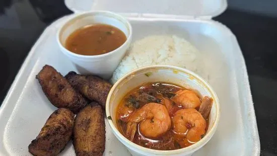 Camarones Salsa / Shrimp in Creole Sauce