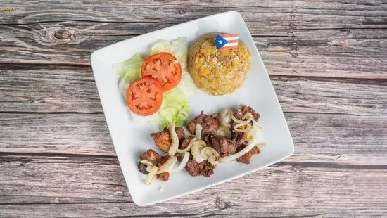 Mofongo con Carne Frita / Fried Pork Chunks Mofongo