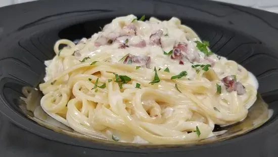 Linguini Carbonara