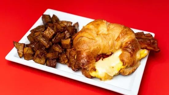 Rendez-Vous Breakfast on a Croissant