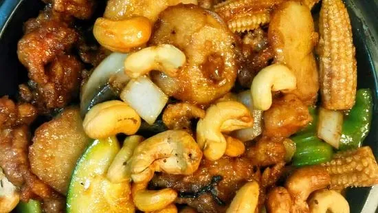 C7.Cashew Chicken