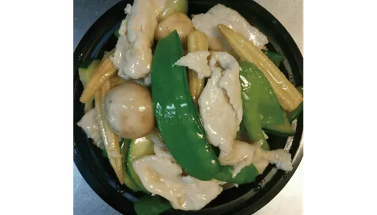 81.Moo Goo Gai Pan