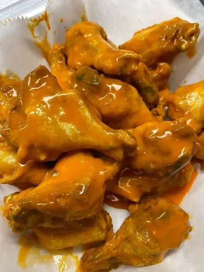 8 WINGS