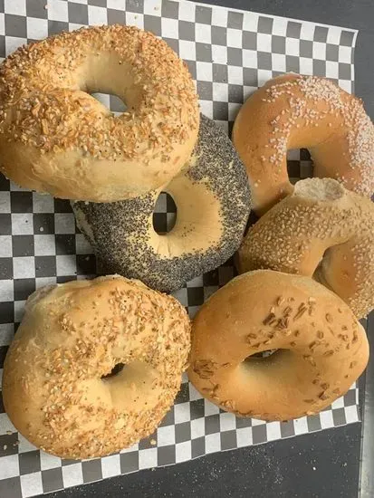 Half Dozen Bagels (6)