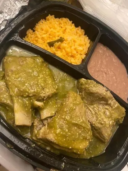 Costillas De Puerco En Salsa Verde (Pork Ribs in Green Sauce & Nopales)