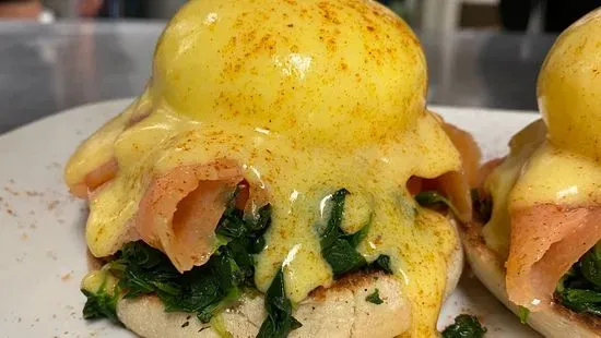 Smoked Salmon Benedict