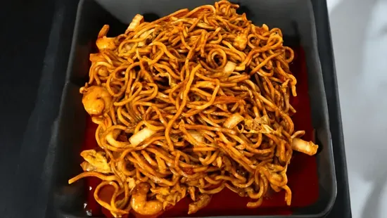 House Special Lo Mein（本楼捞面）