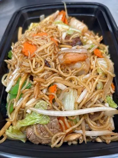 Yakisoba Noodle Dish