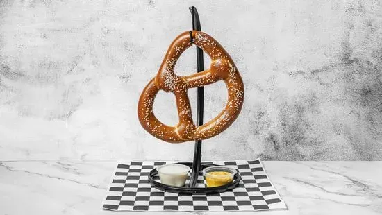 Large Pretzel