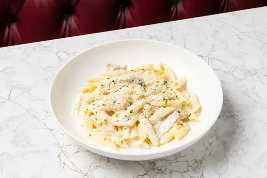 Gluten Free Penne Alfredo with Chicken