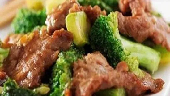 C25. Beef with Broccoli