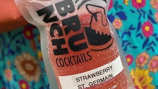 Strawberry St. Germain® Mimosa, 10oz (9% ABV)