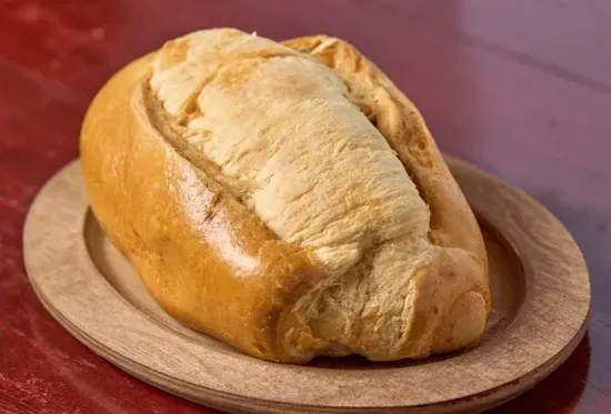 Pan sin Queso Grande / Large  Bread without Cheese 