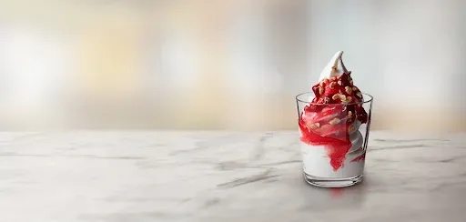Strawberry Sundae