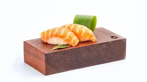 Nigiri Couple Salmon
